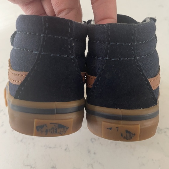 Vans Navy and Tan Suede Shoes - Toddler 5 - Picture 7 of 9
